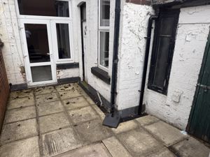 Photo 14- click for photo gallery